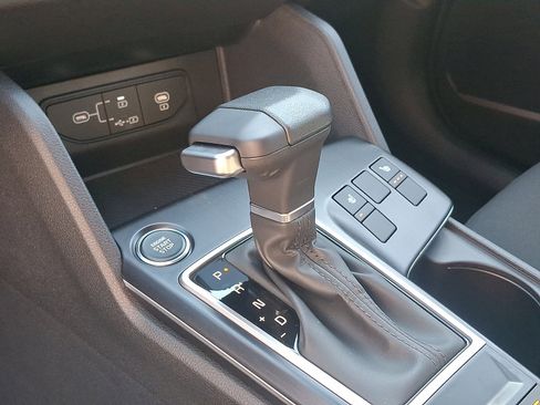 Used 2026 Kia Sportage LX w/ LX Convenience Package image 14