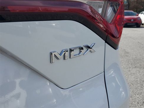 Certified 2025 Acura MDX w/ Technology Package image 8