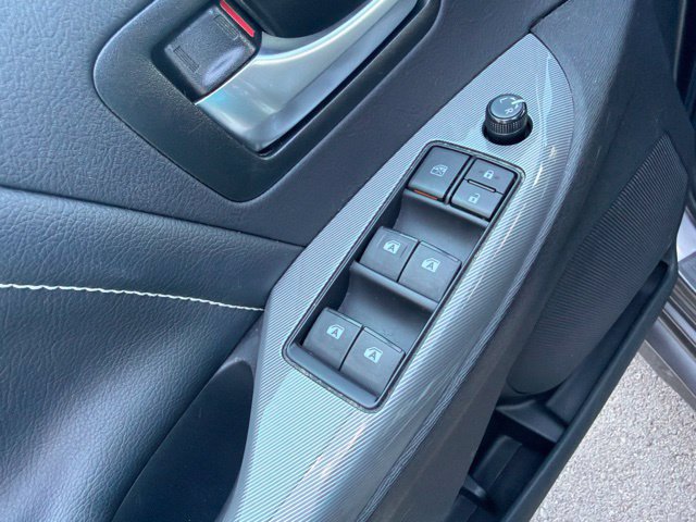 Used 2017 Toyota Sienna SE Premium FWD image 20