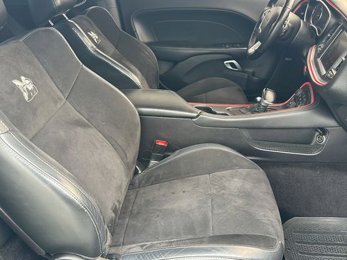 Used 2016 Dodge Challenger R/T Scat Pack w/ Leather Interior Group image 20