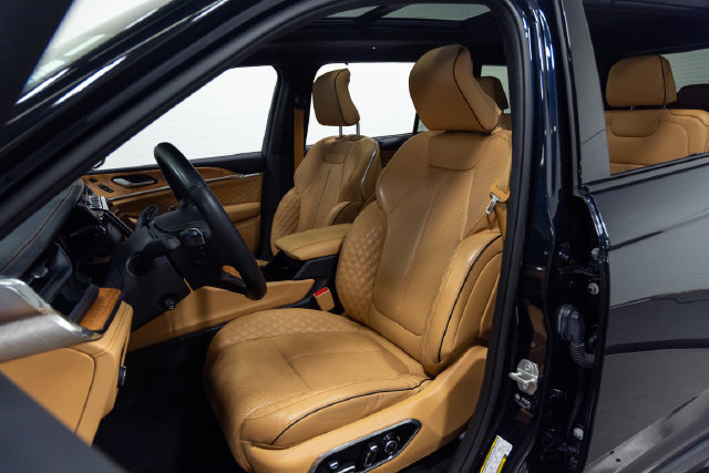 Used 2024 Jeep Grand Cherokee L Summit AWD/4WD image 23