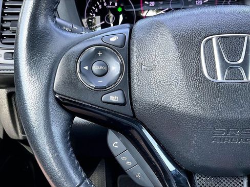 Used 2019 Honda HR-V Sport image 26