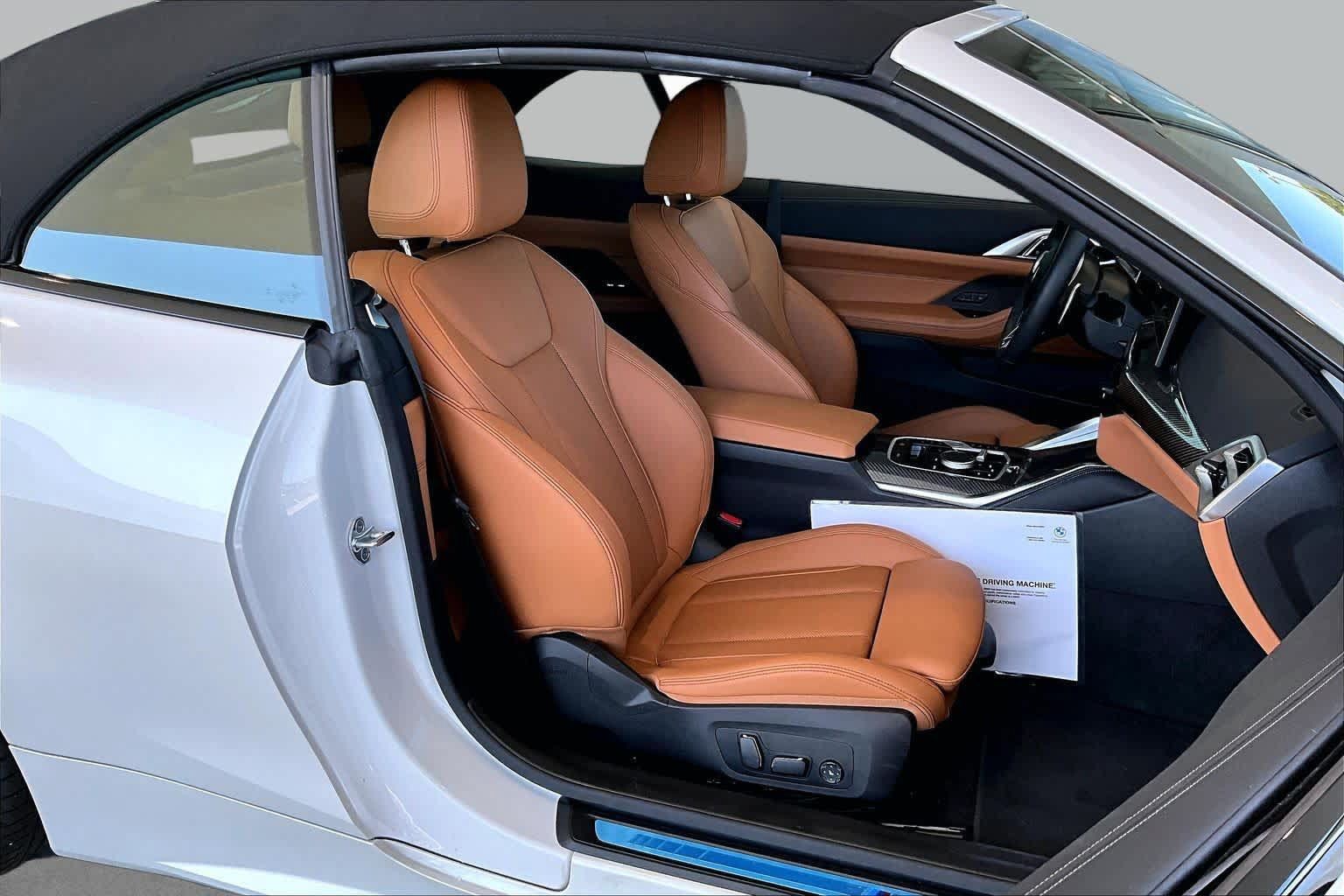 Used 2027 BMW M440i Convertible w/ Premium Package RWD image 8
