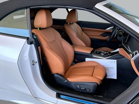 Used 2027 BMW M440i Convertible w/ Premium Package RWD image 8