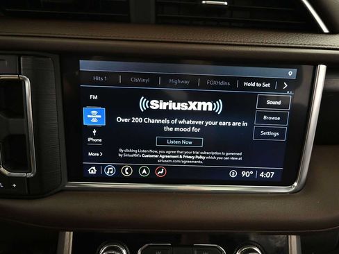Used 2021 GMC Yukon Denali w/ Denali Premium Package RWD image 22