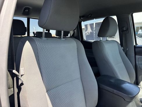 Used 2014 Toyota Tacoma PreRunner w/ Convenience Package RWD image 20