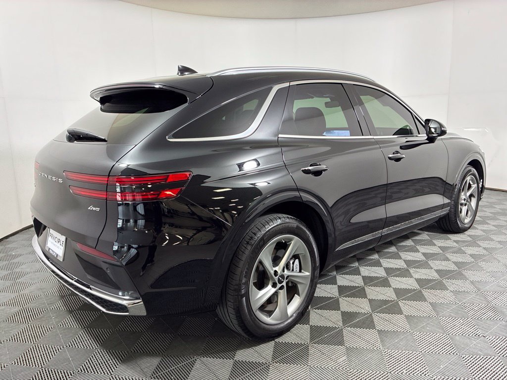Used 2026 Genesis GV70 2.5T AWD/4WD image 5
