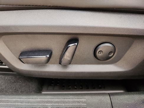 Used 2024 Nissan Rogue Platinum image 15