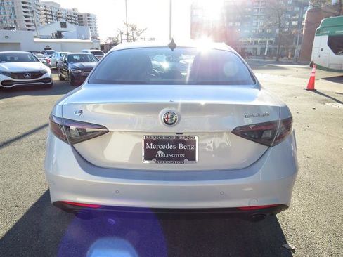 Used 2024 Alfa Romeo Giulia Ti image 3