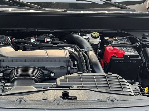 New 2026 Ford Maverick XLT w/ XLT Luxury Package AWD/4WD image 12