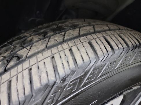 Used 2019 Honda Pilot Elite image 27