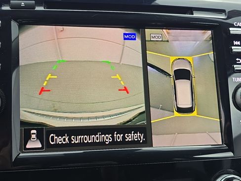 Used 2022 Nissan Murano Platinum w/ Cargo Package image 23