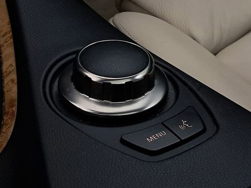 Used 2006 BMW 650i Coupe image 21