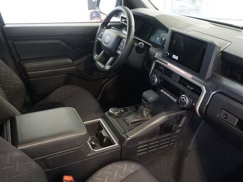 New 2026 Toyota Tacoma SR5 AWD/4WD image 25