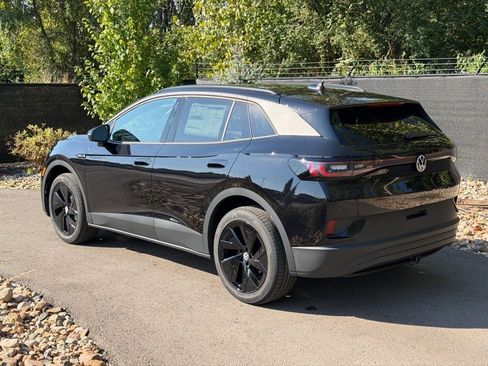New 2025 Volkswagen ID.4 Pro S Plus image 3