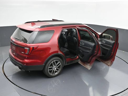 Used 2016 Ford Explorer Sport w/ Equipment Group 401A AWD/4WD image 47