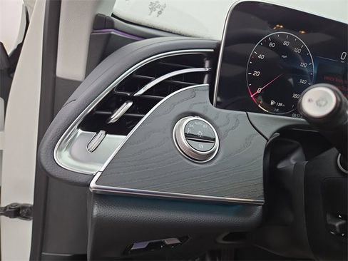 New 2026 Mercedes-Benz E 350 4MATIC Sedan image 19