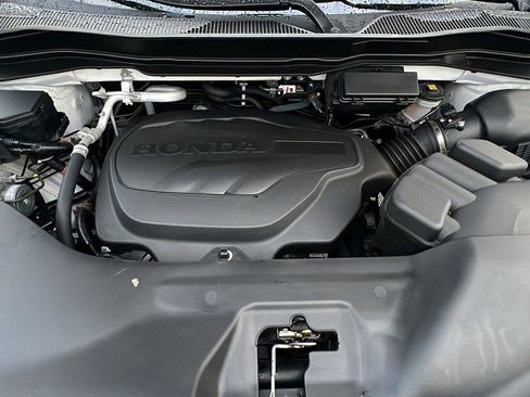 Used 2024 Honda Passport EX-L image 10