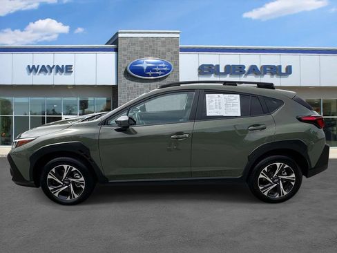 Used 2026 Subaru Crosstrek 2.5i Premium AWD/4WD image 5