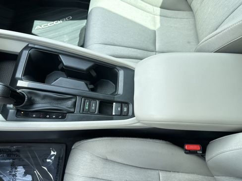 Used 2023 Honda Accord EX image 20