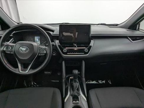 Used 2023 Toyota Corolla Cross AWD Hybrid image 23