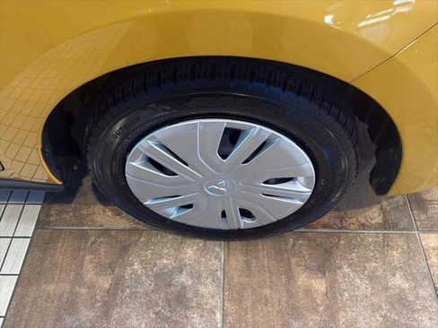 Used 2024 Mitsubishi Mirage ES image 11