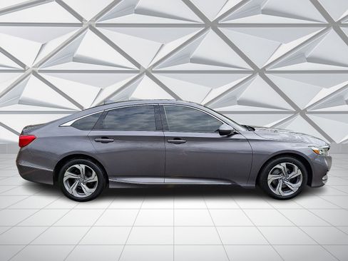 Certified 2019 Honda Accord EX image 12
