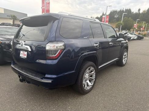 Used 2022 Toyota 4Runner Limited AWD/4WD image 5