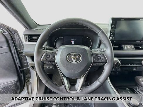 Used 2022 Toyota RAV4 XSE w/ XSE Grade Weather Package AWD/4WD image 4