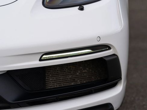 Used 2018 Porsche 718 Boxster GTS RWD image 4