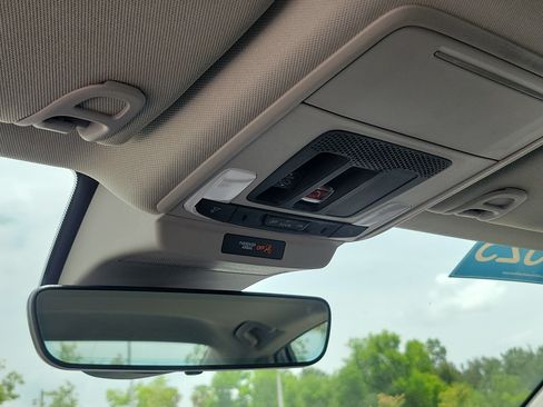 Used 2025 Honda Accord Touring image 30