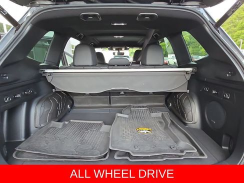 Used 2023 Subaru Forester Wilderness w/ Wilderness Package AWD/4WD image 13