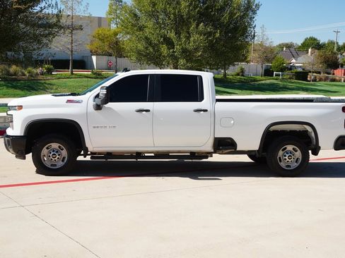 Used 2024 Chevrolet Silverado 2500 W/T image 2