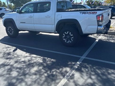 Used 2021 Toyota Tacoma TRD Off-Road w/ Blackout Package (TMS) AWD/4WD image 6