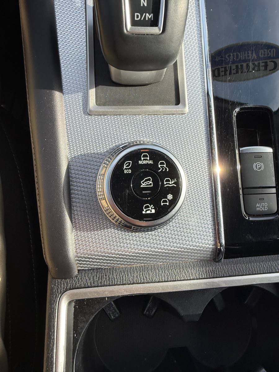 Used 2024 Mitsubishi Outlander SEL AWD/4WD image 23