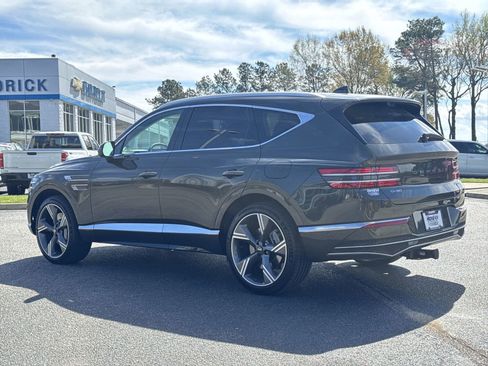 Used 2025 Genesis GV80 3.5T Prestige image 8