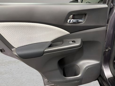 Used 2015 Honda CR-V EX image 29