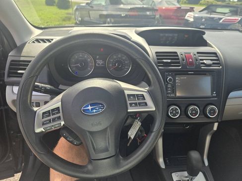 Used 2015 Subaru Forester 2.5i Premium AWD/4WD image 20