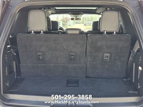 Used 2021 Ford Expedition XLT RWD image 9