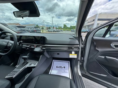 New 2026 Kia Sportage EX AWD/4WD image 21