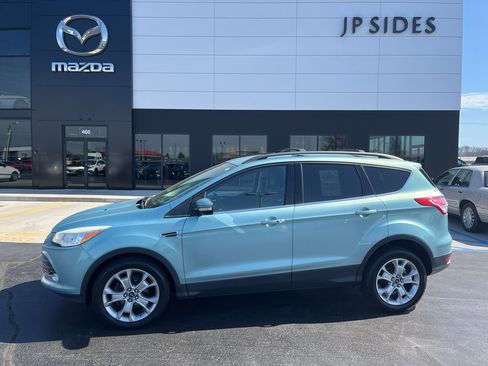 Used 2013 Ford Escape SEL image 2