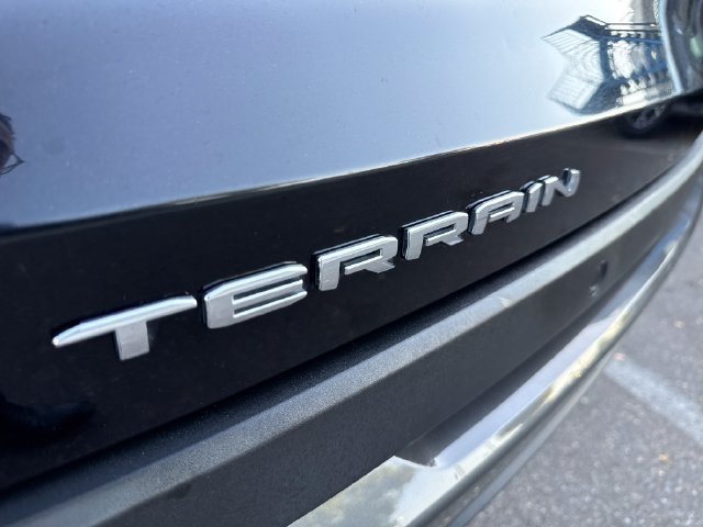 Certified 2025 GMC Terrain Elevation FWD image 29