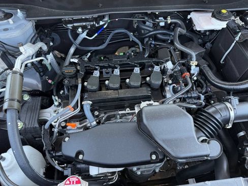 Used 2025 Honda CR-V EX-L image 30