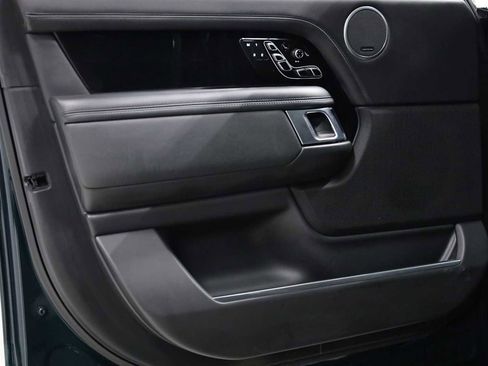 Used 2019 Land Rover Range Rover SV Autobiography Dynamic image 16