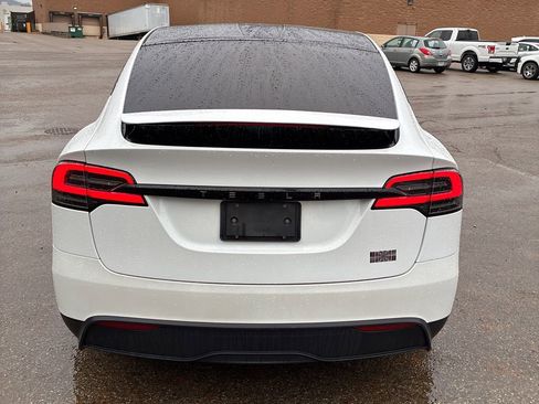 Used 2023 Tesla Model X Plaid image 17