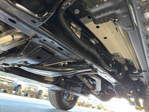 New 2025 Ford Bronco Badlands image 39