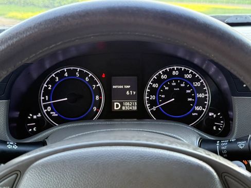 Used 2011 INFINITI G37 x Sedan w/ Premium Pkg image 30