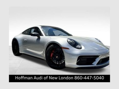 Used 2024 Porsche 911 Carrera GTS RWD image 1
