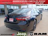 Used 2024 Toyota Camry SE image 3