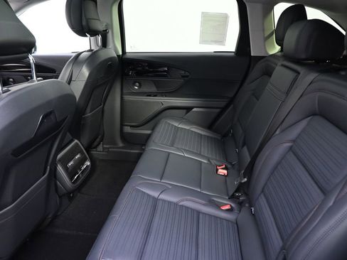 New 2026 Lincoln Nautilus Reserve w/ Jet Appearance Package image 21